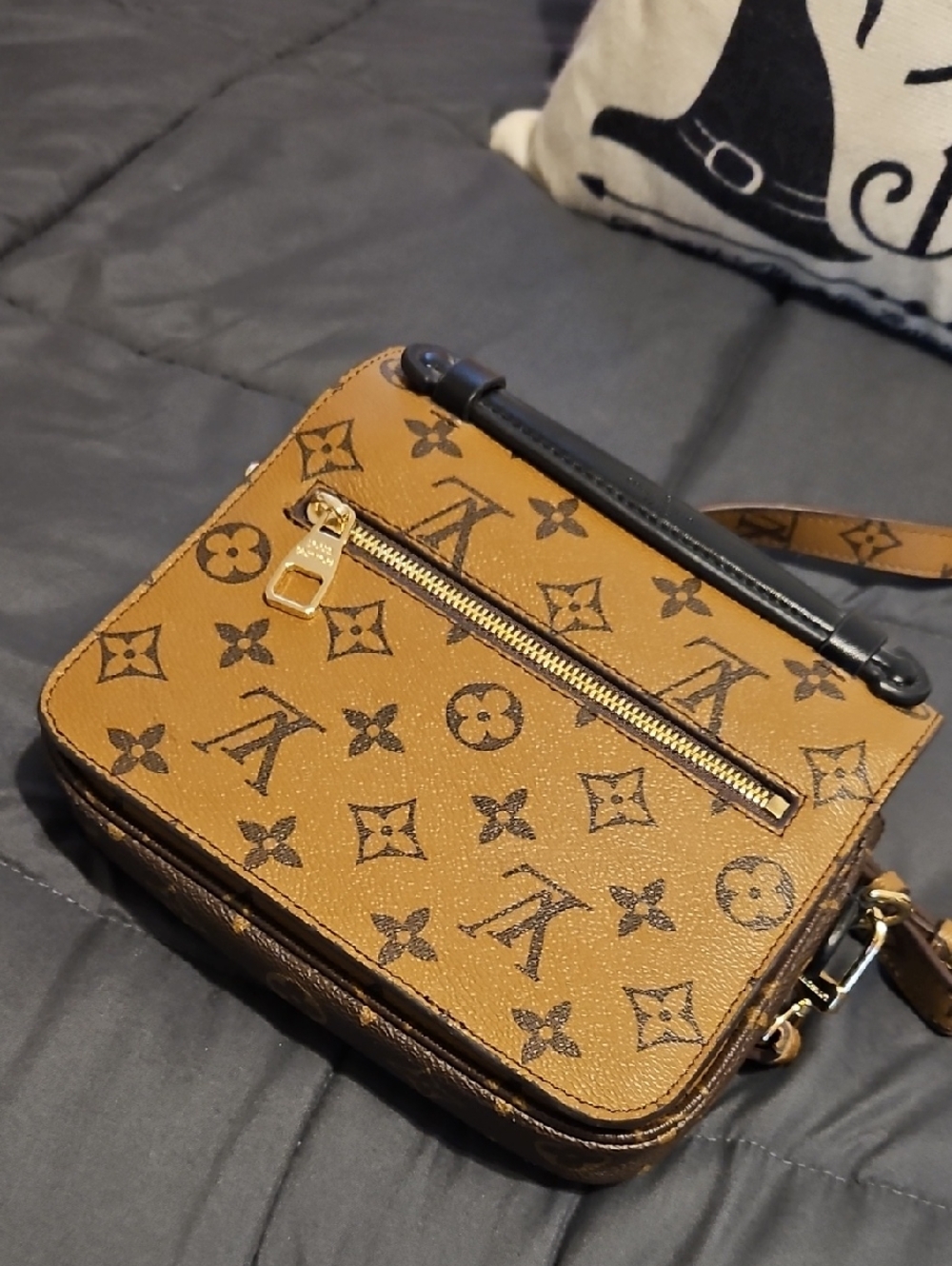 Louis Vuitton Monogram Two-Tone Top Handle Crossbody in Brown and Tan - Picture 4 of 4